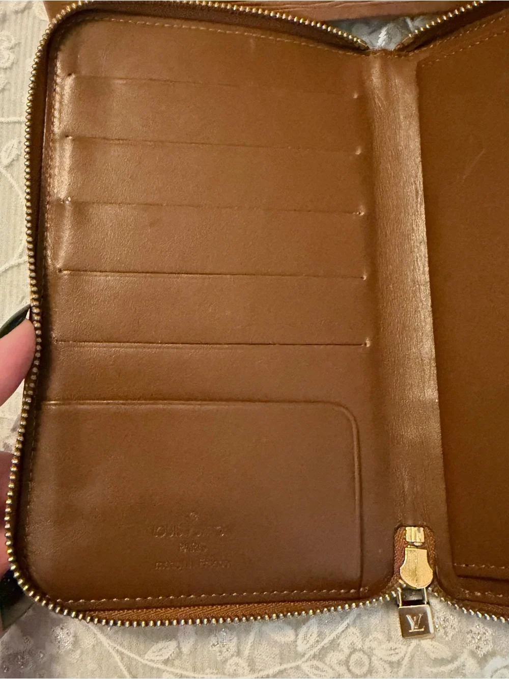 Authentic Louis Vuitton Vernis Eldridge bronze wallet